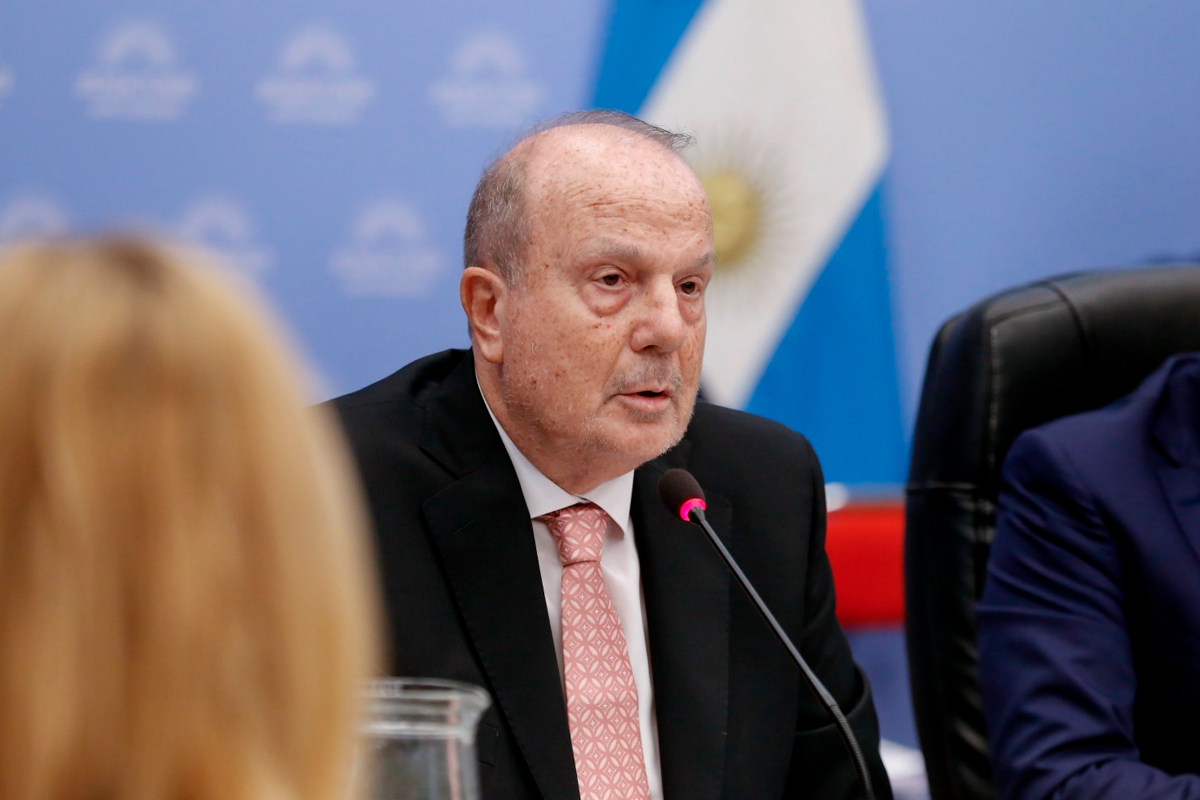 Ley mnibus: Ferraro atribuy paralizacin de obra pblica al 'descontrol' de la anterior gestin